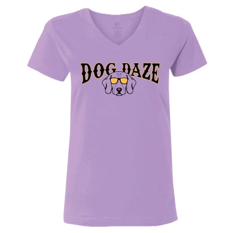 Dog Daze - Beagle - Ladies T-Shirt V-Neck