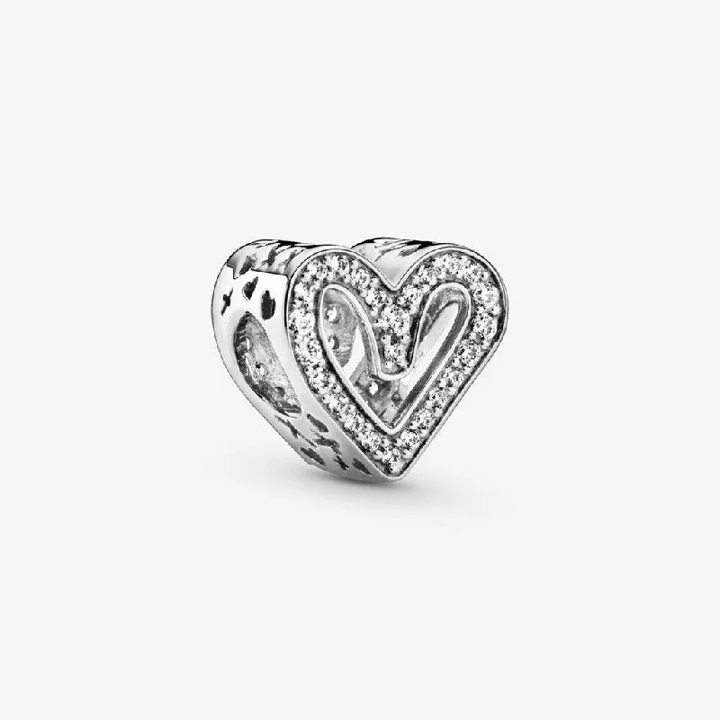 PANDORA : Sparkling Freehand Heart Charm