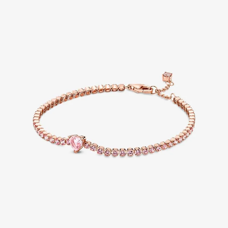 PANDORA : Sparkling Heart Tennis Bracelet